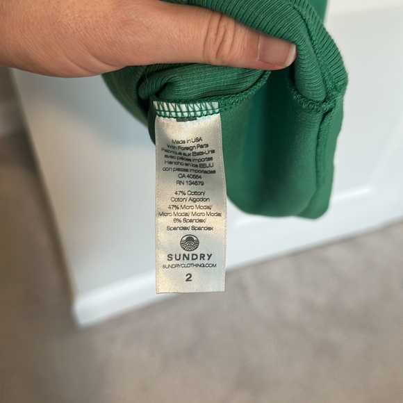 SUNDRY Polo Tee Dress with Ruched Sides Size 2 - Picture 7 of 7